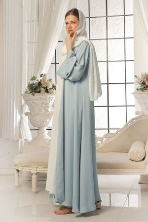 Seashell Embroidered White Abaya