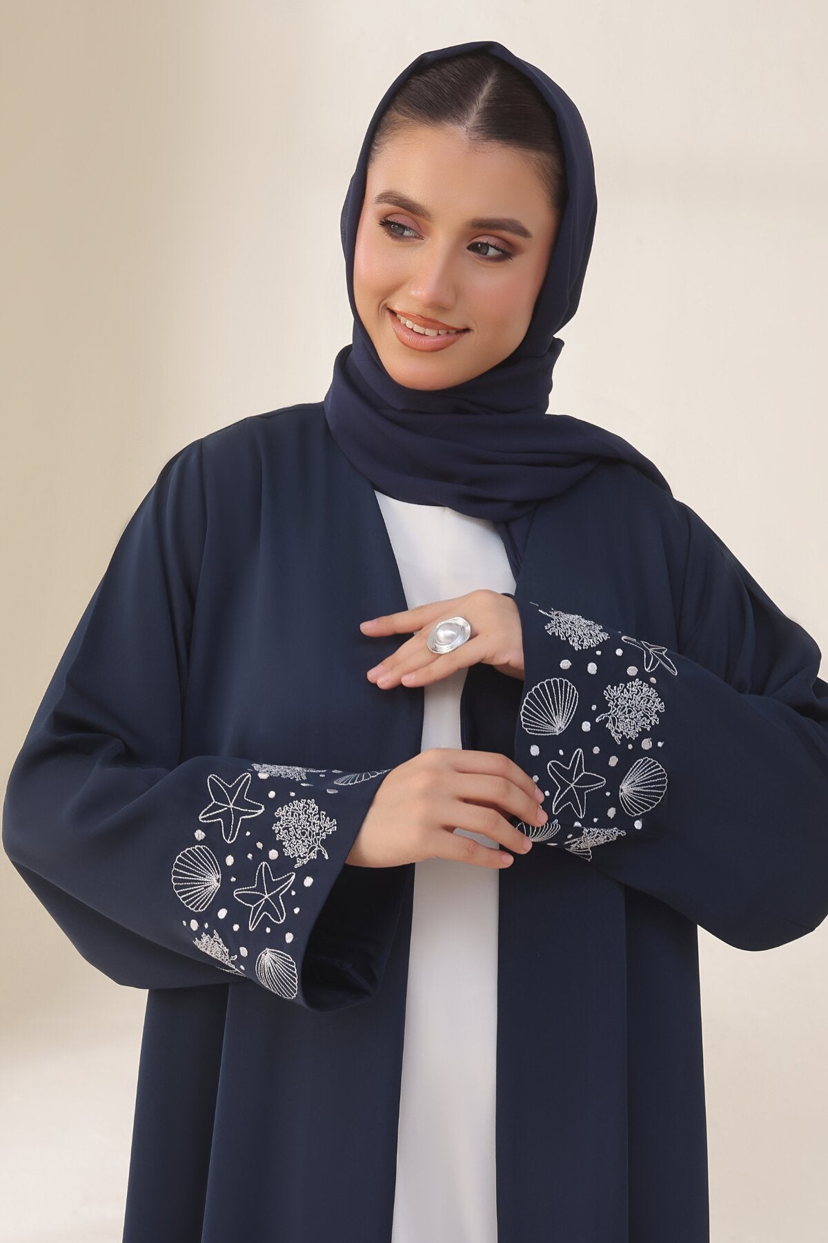 Seashell Embroidered Abaya