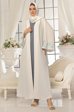 Seashell Embroidered Tuna Abaya
