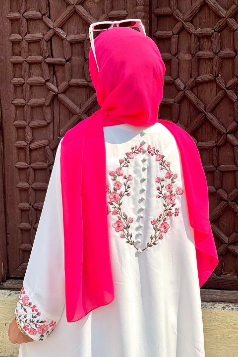 Sakura Abaya
